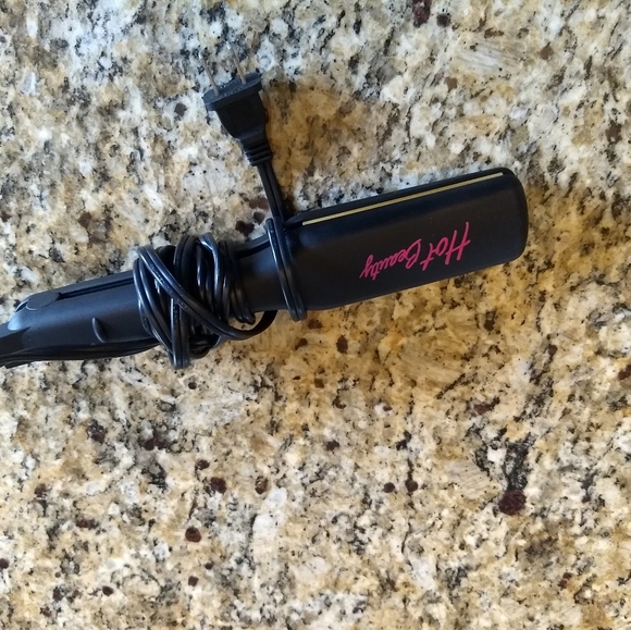 Hot Beauty Flat Iron - Picture 7 of 7